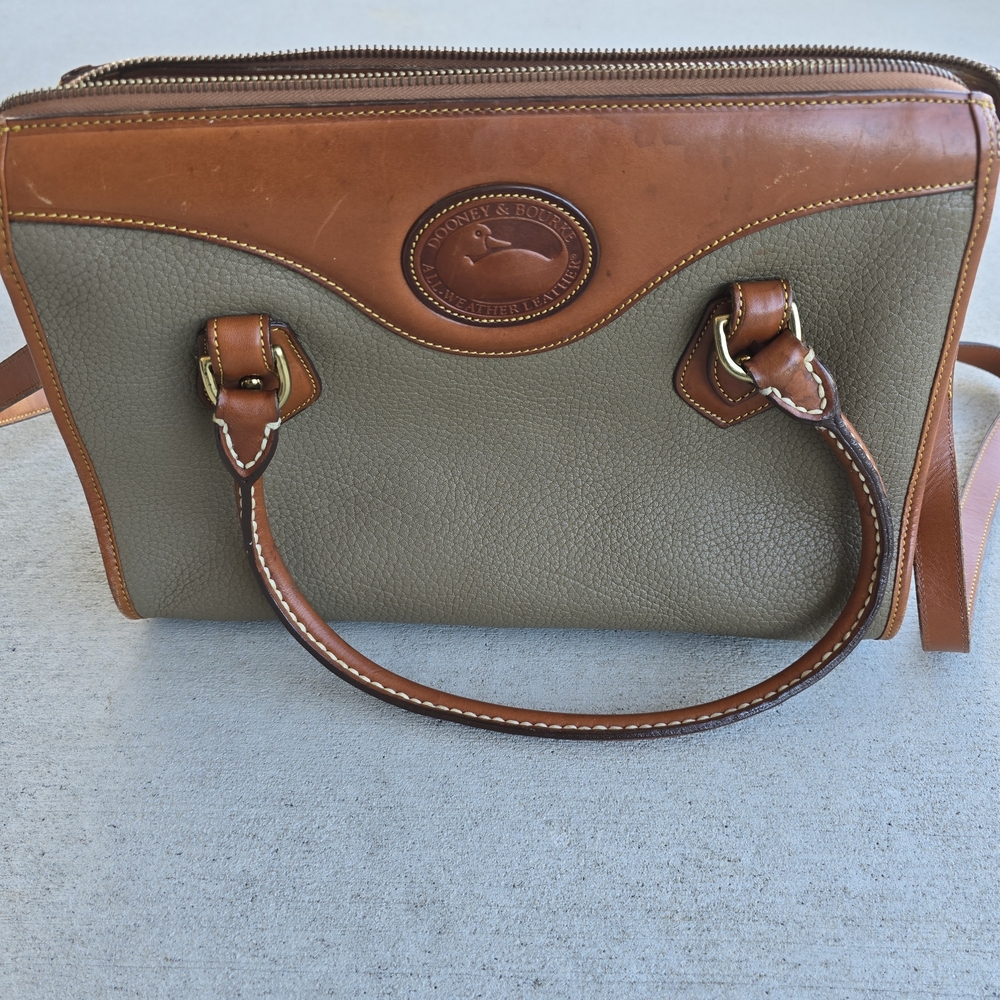 Vintage Dooney & Bourke Brown Leather Handbag